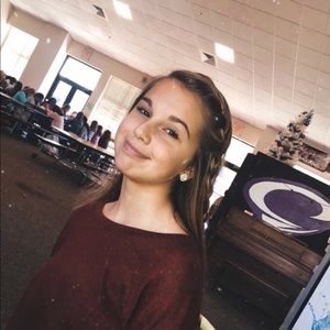 Meet your Posher, Kaylee